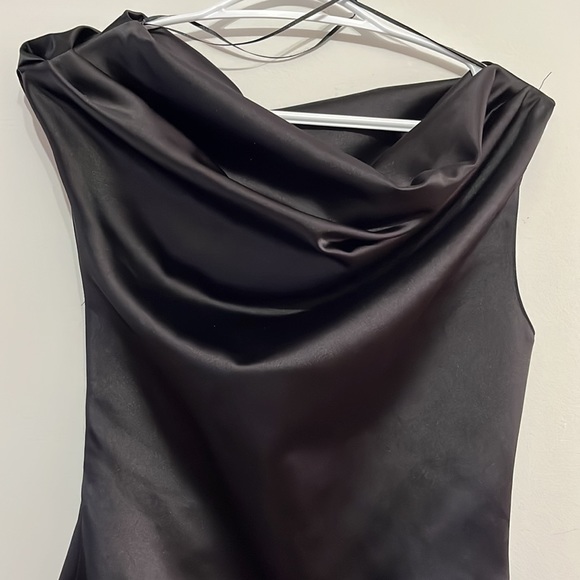 NWT ZARA SATIN DRESS , SIZE S - Picture 3 of 11